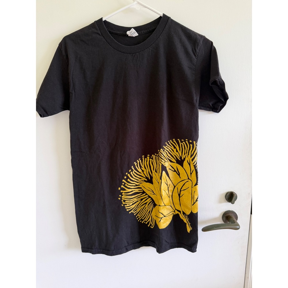 designed by Kamohoalii ohia lehua shirt Hawaii lole